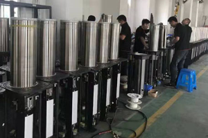 电动绿巨人电影免费观看网站