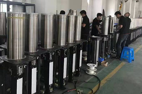 电动绿巨人电影免费观看网站